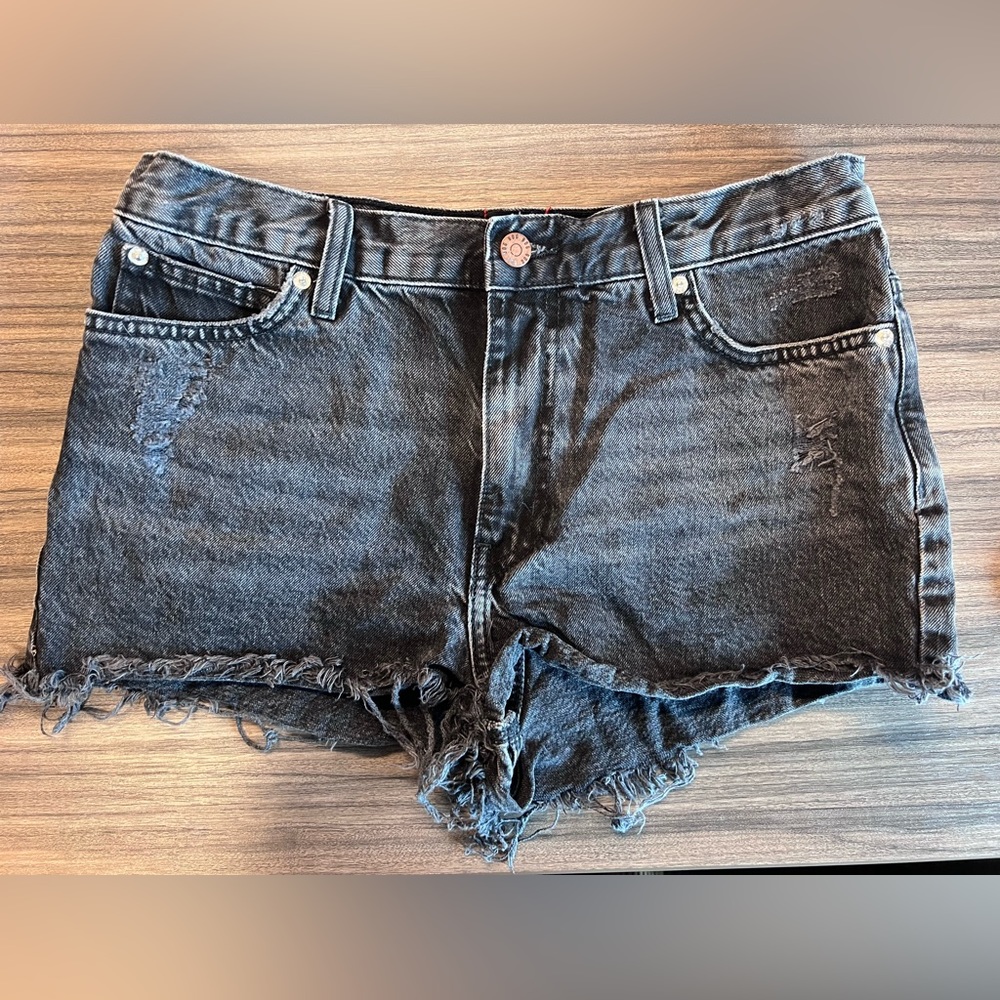 BDG High-rise Girlfriend Shorts